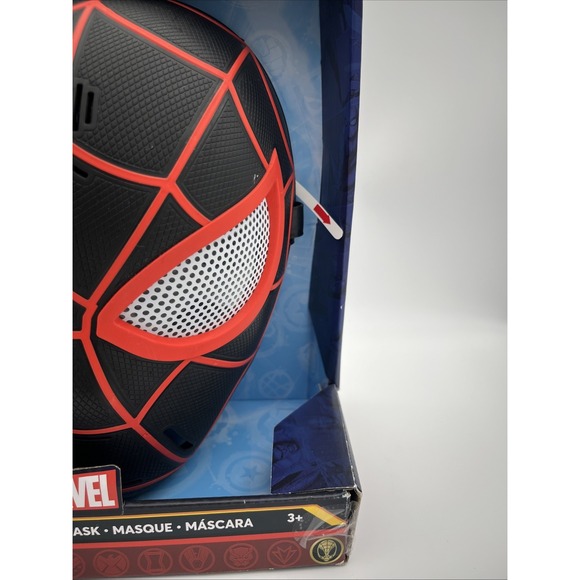 Disney Marvel Miles Morales Light-Up Spiderman Across the Spider Verse Mask - Picture 11 of 12